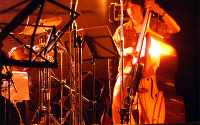 天才ベーシスト、鹿島アニキ